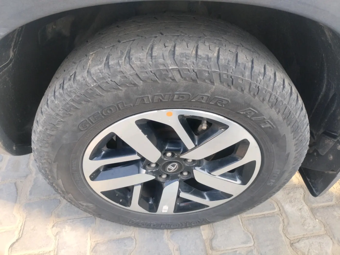 2020 Tata Harrier XZ PLUS 2.0L, Diesel, Manual, 50,669 km, tyre
