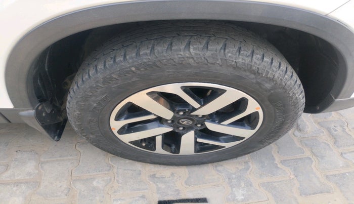 2020 Tata Harrier XZ PLUS 2.0L, Diesel, Manual, 50,669 km, tyre