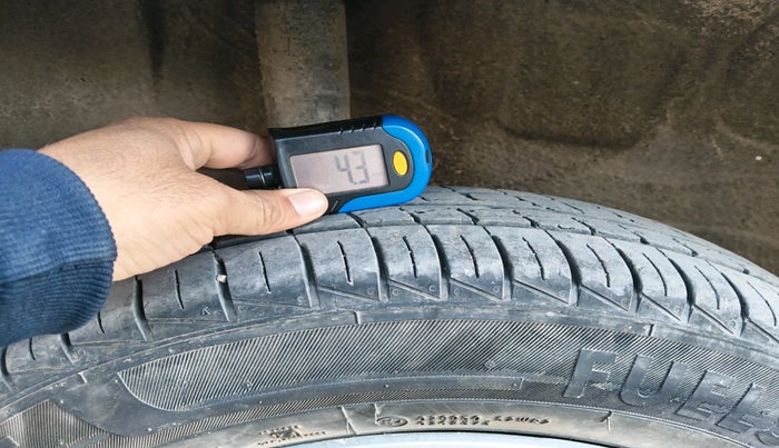 2022 Maruti S PRESSO LXI (O) CNG, CNG, Manual, 39,131 km, tyre