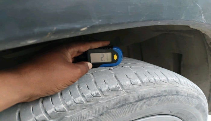 2016 Maruti Vitara Brezza ZDI, Diesel, Manual, 2,44,699 km, tyre