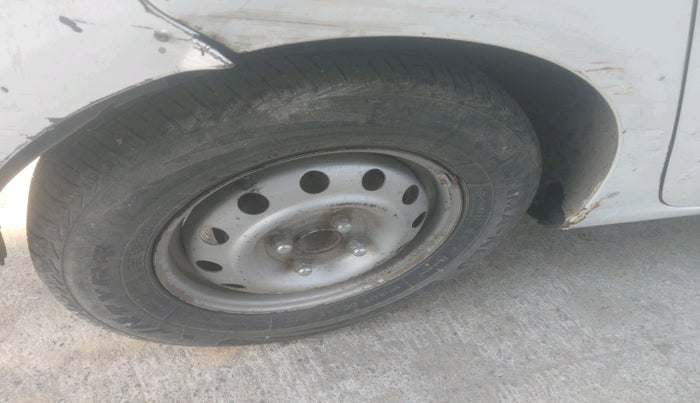 2011 Hyundai i10 ERA 1.1, Petrol, Manual, 89,166 km, tyre