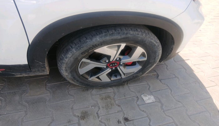 2021 KIA SONET GTX PLUS 1.5 AT, Diesel, Automatic, 64,076 km, tyre