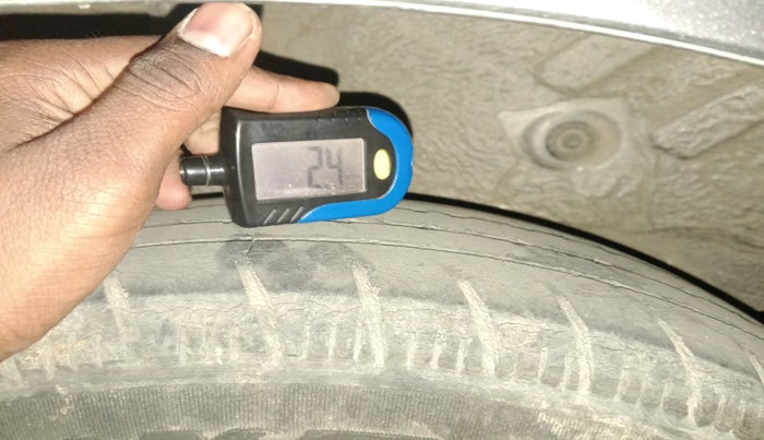 2017 Maruti Celerio ZXI, Petrol, Manual, 48,145 km, tyre