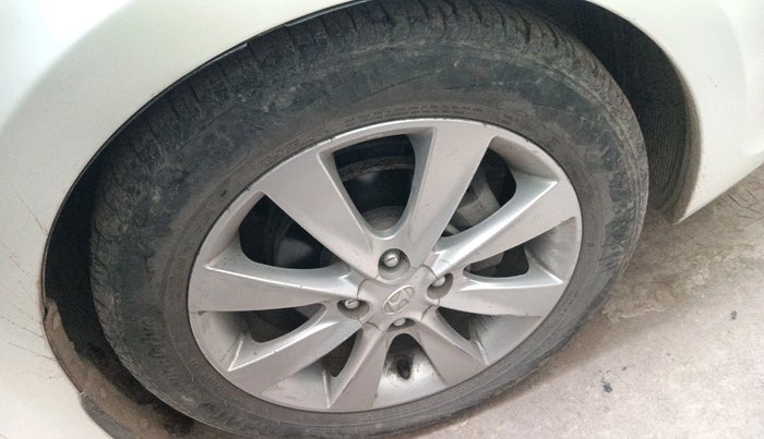 2012 Hyundai Verna FLUIDIC 1.6 CRDI SX, Diesel, Manual, 35,380 km, tyre