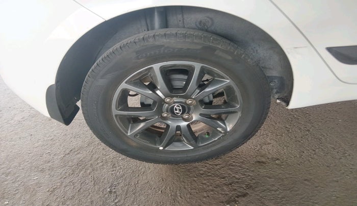 2020 Hyundai Elite i20 SPORTZ PLUS 1.2, Petrol, Manual, 35,003 km, tyre