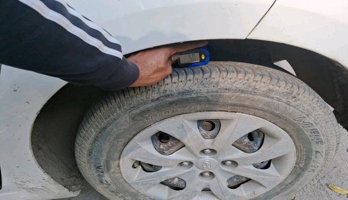 2016 Hyundai Elite i20 MAGNA 1.2, Petrol, Manual, 57,883 km, tyre