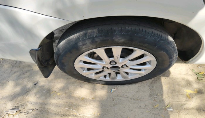 2015 Toyota Etios GD, Diesel, Manual, 1,32,075 km, tyre