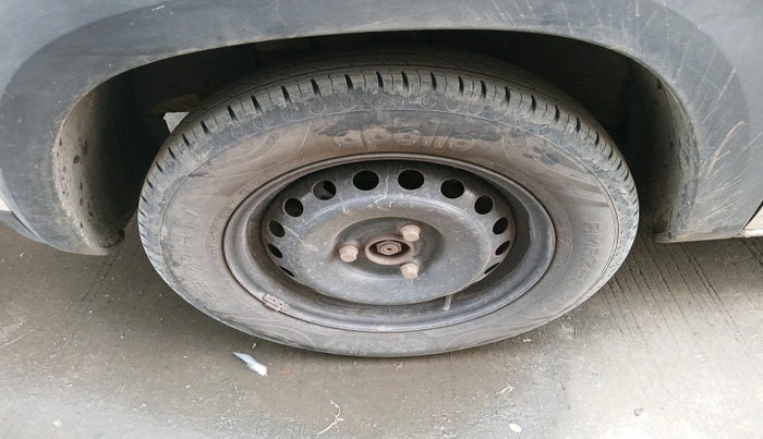 2020 Renault Kwid RXL, Petrol, Manual, 33,350 km, tyre