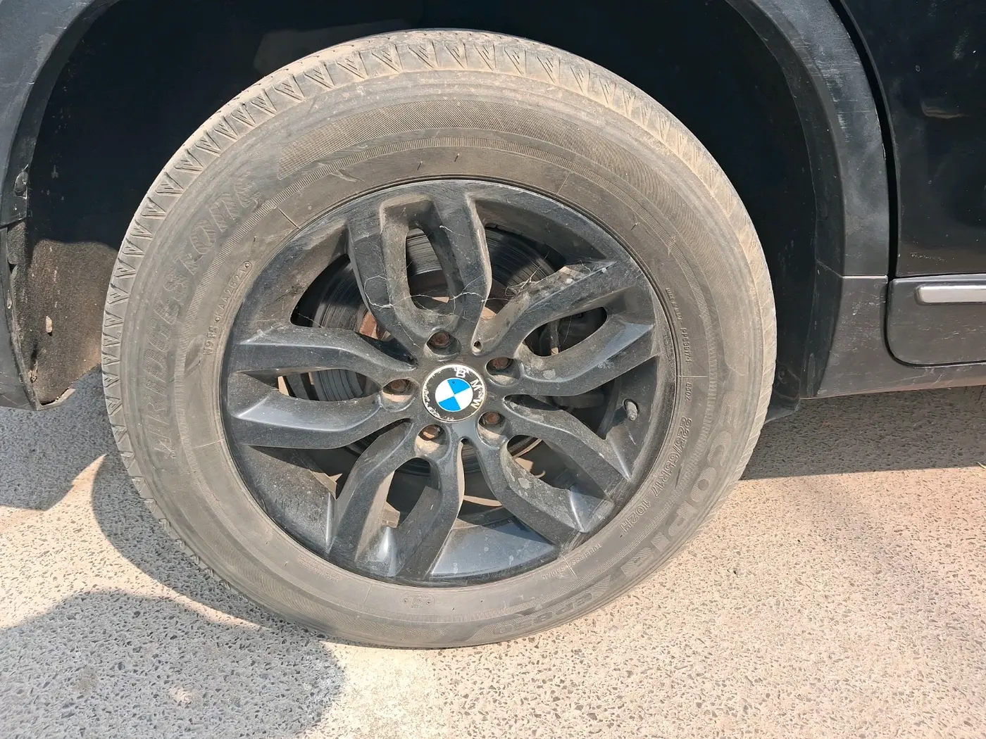 2011 BMW X3 XDRIVE 20D, Diesel, Automatic, 1,13,187 km, tyre