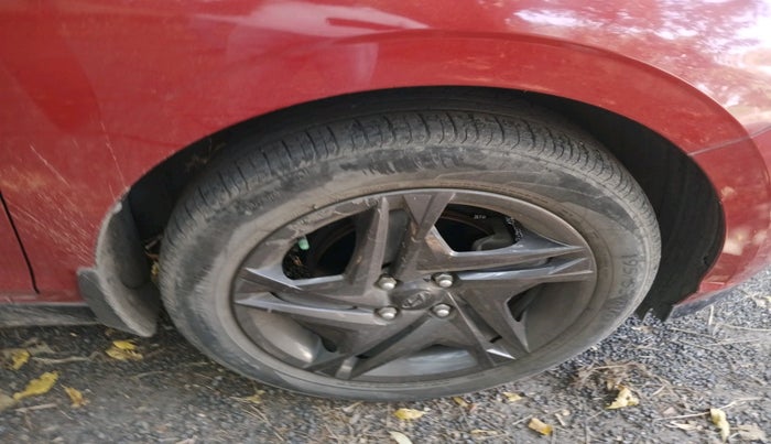 2021 Hyundai NEW I20 SPORTZ 1.5 MT, Diesel, Manual, 27,842 km, tyre