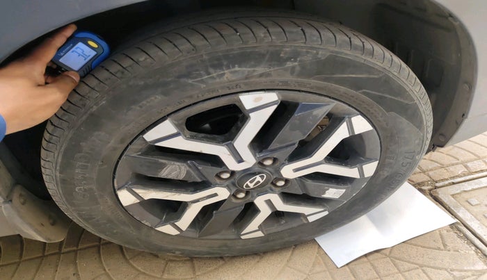 2023 Hyundai EXTER SX(O) CONNECT 1.2 AMT, Petrol, Automatic, 19,758 km, tyre