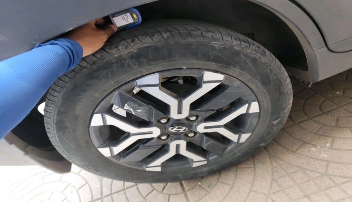 2023 Hyundai EXTER SX(O) CONNECT 1.2 AMT, Petrol, Automatic, 19,758 km, tyre