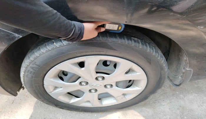 2014 Hyundai Grand i10 SPORTZ 1.2 KAPPA VTVT, Petrol, Manual, 81,870 km, tyre