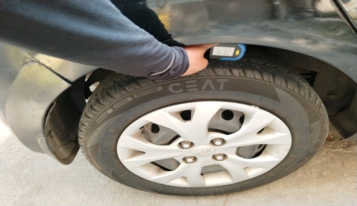 2014 Hyundai Grand i10 SPORTZ 1.2 KAPPA VTVT, Petrol, Manual, 81,870 km, tyre