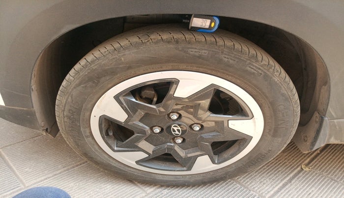 2024 Hyundai EXTER SX 1.2 MT Hy-CNG Duo , CNG, Manual, 21,344 km, tyre