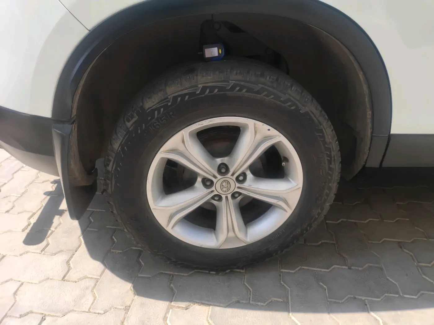 2019 Tata Harrier XZ 2.0L, Diesel, Manual, 1,52,128 km, tyre