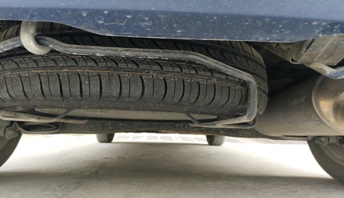 2021 Maruti Ertiga VXI CNG, CNG, Manual, 46,700 km, tyre