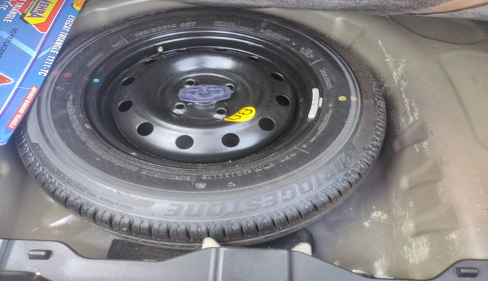 2017 Maruti Dzire ZXI PLUS, Petrol, Manual, 88,429 km, tyre