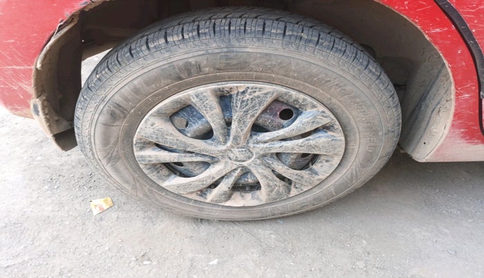 2018 Maruti Swift LXI, CNG, Manual, 1,25,083 km, tyre