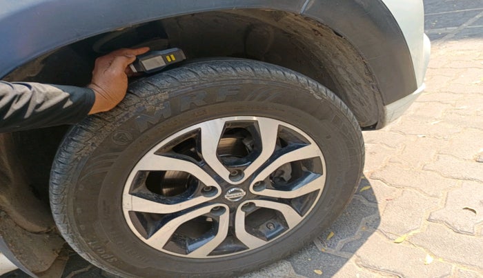 2018 Nissan Terrano  XL D Plus, Diesel, Manual, 2,00,000 km, tyre