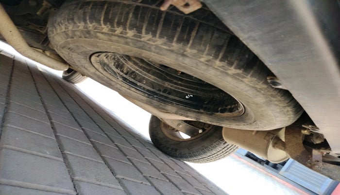 2012 Mahindra XUV500 W8, Diesel, Manual, 2,04,235 km, tyre