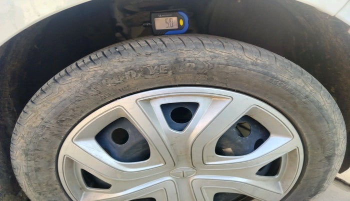 2022 Tata ALTROZ XT PETROL, Petrol, Manual, 24,600 km, tyre