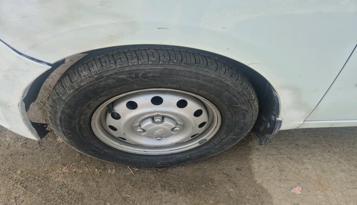 2011 Hyundai i10 ERA 1.1, Petrol, Manual, 63,802 km, tyre