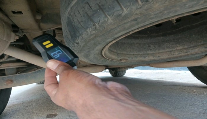 2014 Mahindra XUV500 W8, Diesel, Manual, 1,62,090 km, tyre