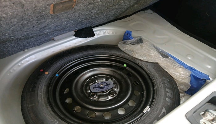 2023 Maruti New Wagon-R ZXI 1.2, Petrol, Manual, 21,998 km, tyre