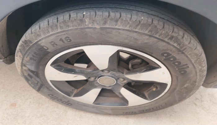 2018 Tata NEXON XZ PLUS DIESEL, Diesel, Manual, 2,01,058 km, tyre