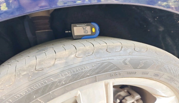 2020 Audi A4 40 TFSI TECHNOLOGY, Petrol, Automatic, 36,717 km, tyre