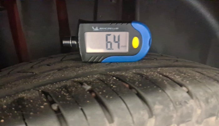 2023 Skoda SLAVIA STYLE 1.5L TSI MT, Petrol, Manual, 31,246 km, tyre