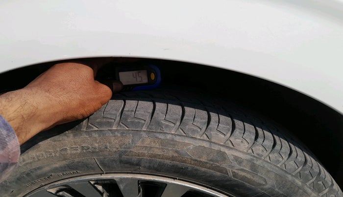 2020 Hyundai AURA S 1.2 CNG, CNG, Manual, 1,07,108 km, tyre