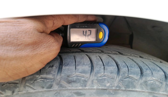 2020 Hyundai AURA S 1.2 CNG, CNG, Manual, 1,07,108 km, tyre