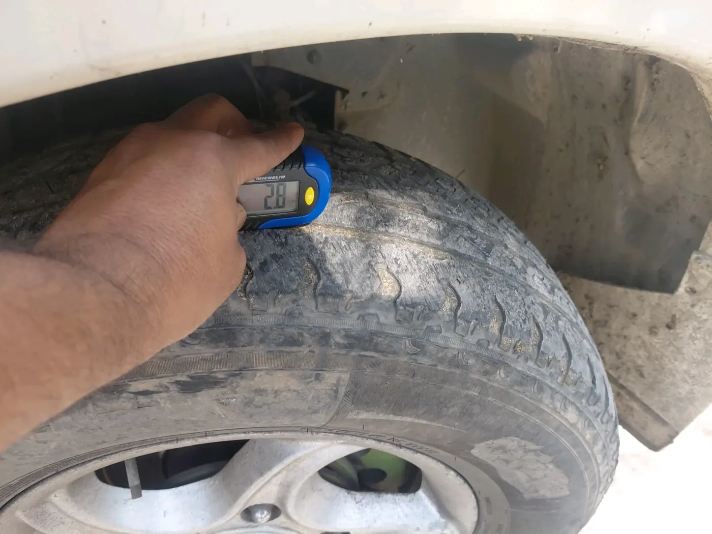 2012 Mahindra Scorpio SLE, Diesel, Manual, 1,25,558 km, tyre