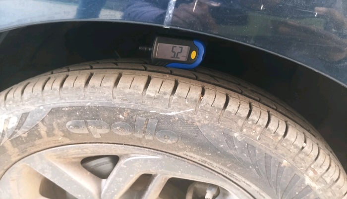 2021 Hyundai GRAND I10 NIOS SPORTZ AMT 1.2 KAPPA VTVT, Petrol, Automatic, 16,389 km, tyre