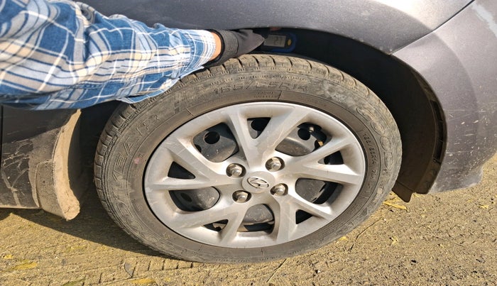 2018 Hyundai Grand i10 SPORTZ 1.2 KAPPA VTVT, Petrol, Manual, 50,239 km, tyre