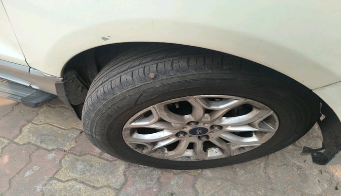 2014 Ford Ecosport TITANIUM 1.5L DIESEL (OPT), Diesel, Manual, 75,716 km, tyre