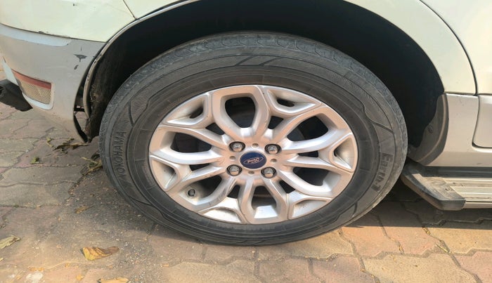 2014 Ford Ecosport TITANIUM 1.5L DIESEL (OPT), Diesel, Manual, 75,716 km, tyre