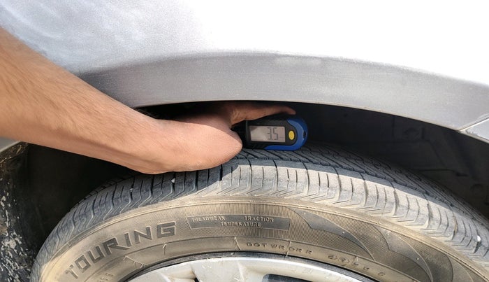 2013 Maruti Swift Dzire VXI, Petrol, Manual, 1,11,810 km, tyre