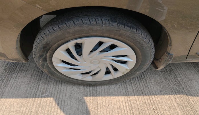 2020 Maruti Ertiga VXI CNG, CNG, Manual, 80,704 km, tyre