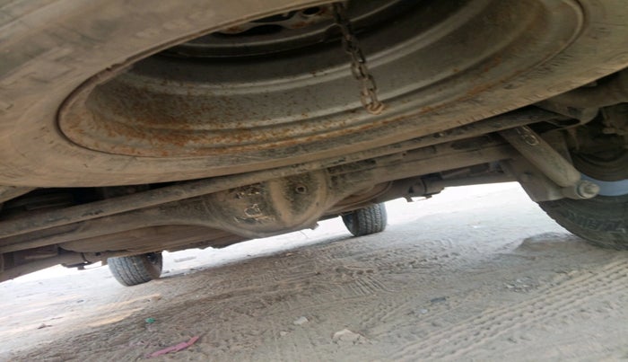 2017 Tata Hexa XM 4X2 7 STR, Diesel, Manual, 1,35,000 km, tyre