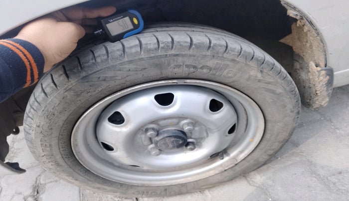 2011 Maruti Alto K10 LXI, Petrol, Manual, 37,201 km, tyre