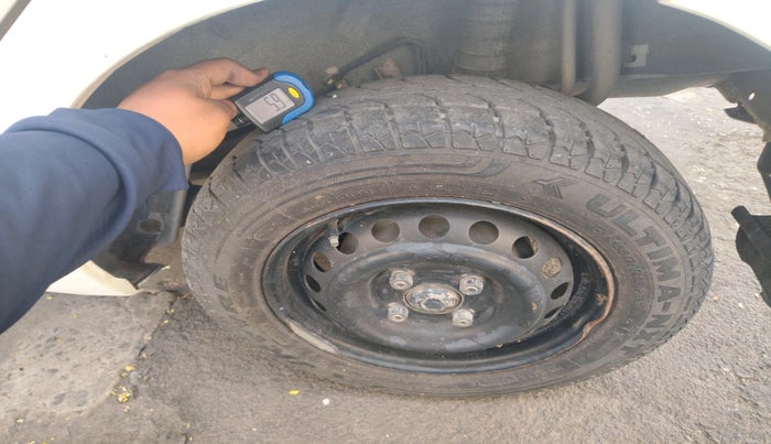 2014 Datsun Go T, Petrol, Manual, 31,082 km, tyre