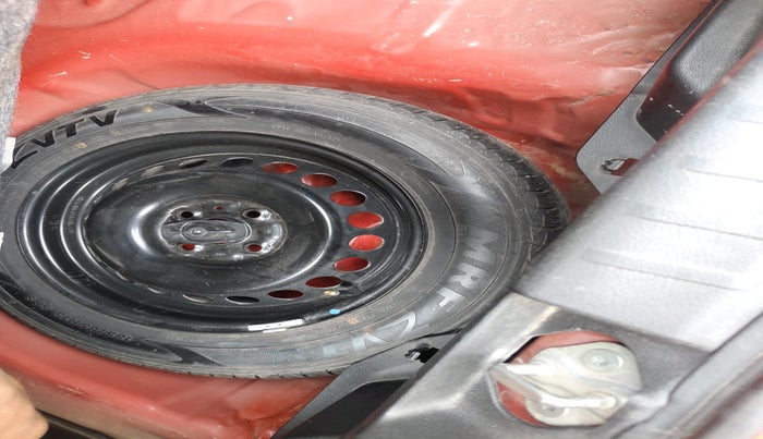 2016 Maruti Baleno DELTA PETROL 1.2, Petrol, Manual, 1,28,879 km, tyre