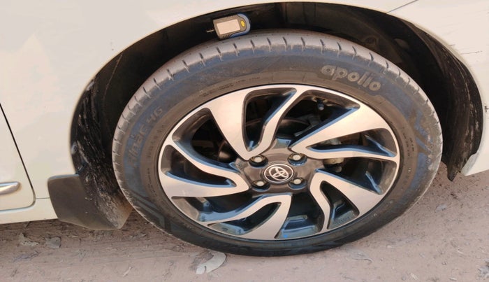 2020 Toyota Glanza G CVT, Petrol, Automatic, 35,695 km, tyre