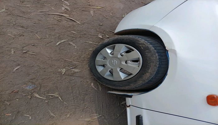 2014 Maruti Alto K10 LXI, CNG, Manual, 94,930 km, tyre