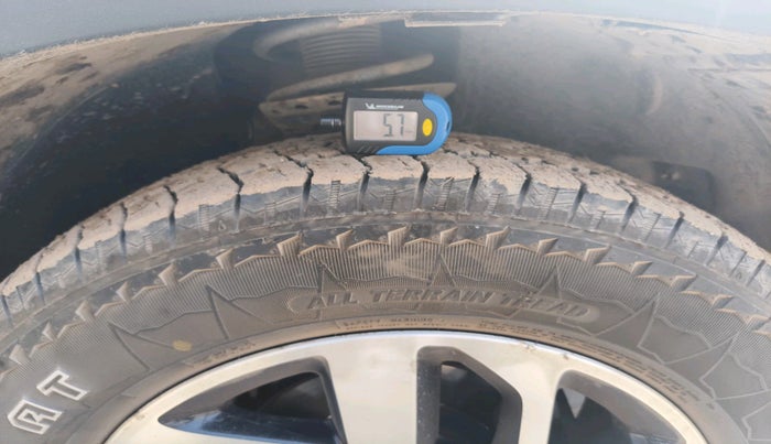 2020 Tata Harrier XZ PLUS 2.0L, Diesel, Manual, 73,794 km, tyre