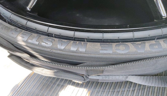 2014 Mercedes Benz S Class S350 CDI, Diesel, Automatic, 75,847 km, tyre