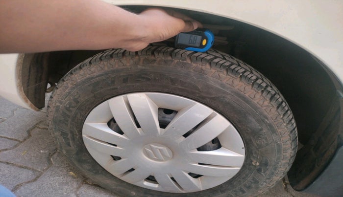 2015 Maruti Alto 800 VXI, Petrol, Manual, 7,789 km, tyre